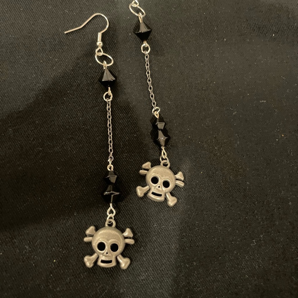 Skull and Crossbones Black and Silver Earrings